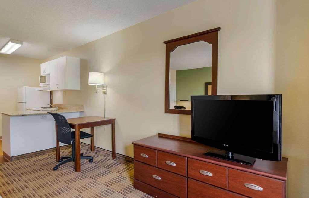 Extended Stay America Suites - Atlanta - Alpharetta - Rock Mill Rd Room photo